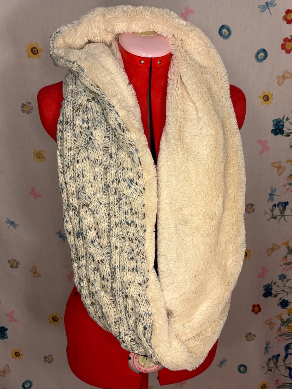 UGG - Cozy Knit and Sherpa Infinity Scarf - Cream and Heather Gray